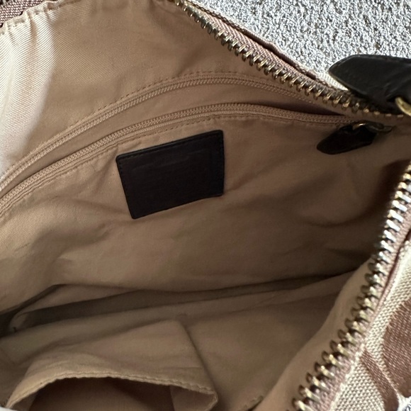 Coach vintage Y2K Legacy Courtney Signature hobo shoulder bag - Picture 3 of 6